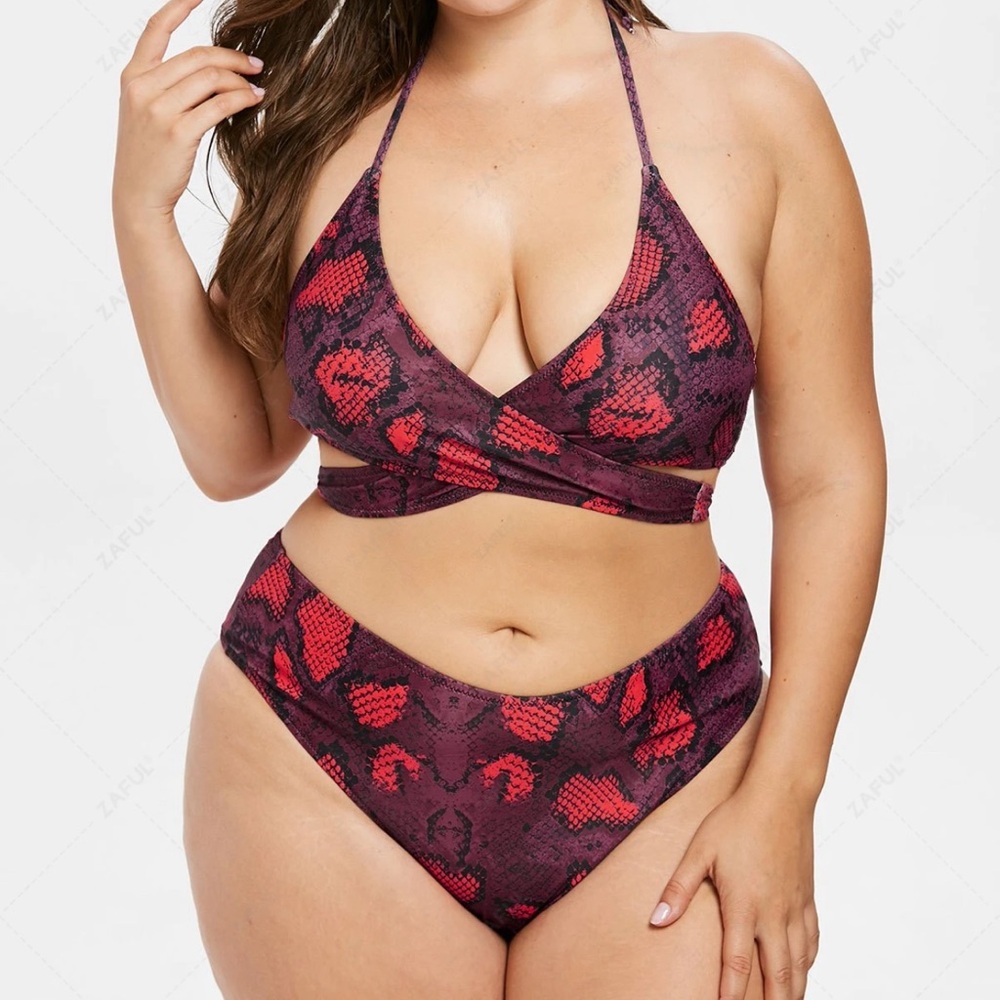 🔥2/$40🔥 NWT - Zaful Snake Print Plus Size Red Maroon Wrap Bikini XL